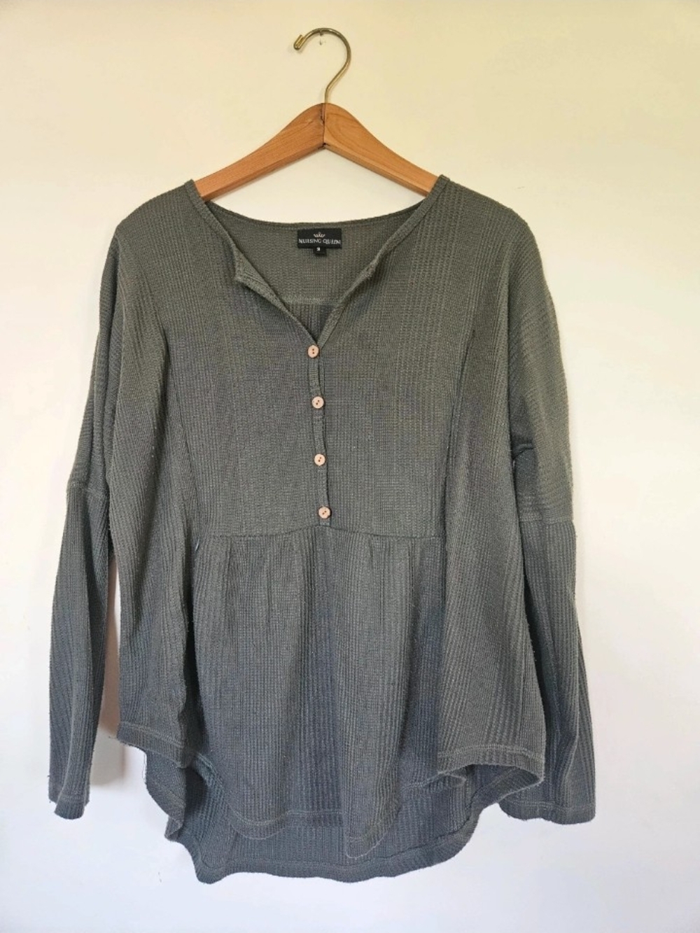 Nursing Queen Long Sleeve Waffle Knit Henley in Olive Green W/Side Zips